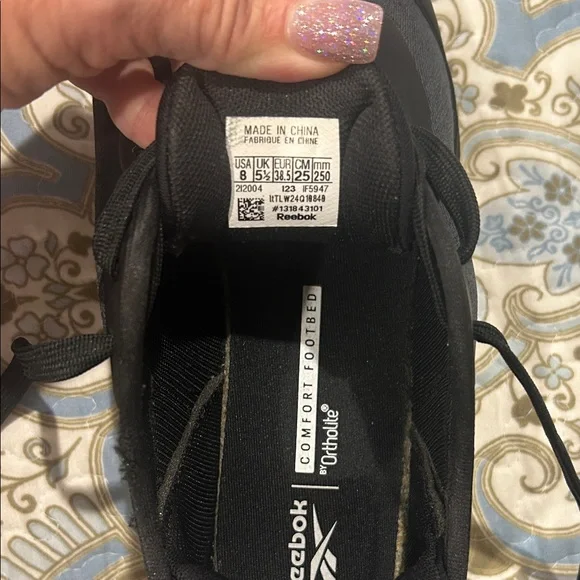 Reebok Womens Black and off White Athletic Shoes - Picture 7 of 11